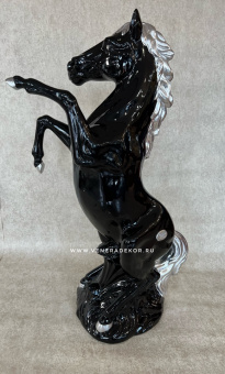 Статуэтка конь черный VALLE D'ORO PATCHI  Италия 720-2-62